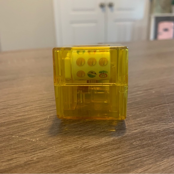 Nintendo Mario for McDonalds Interactive Happy Meal Toy from 2018 - Picture 7 of 8